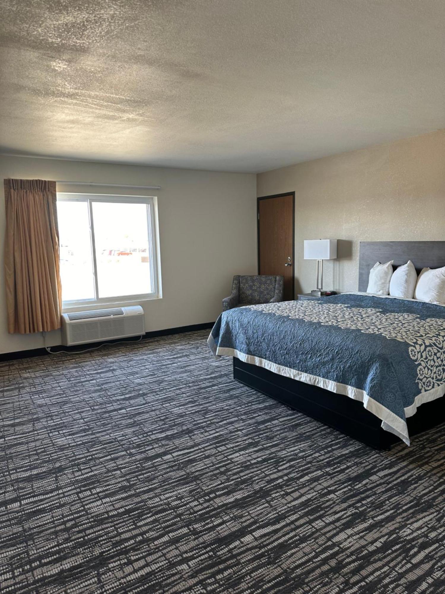 Super 8 By Wyndham Grand Island Hotel Ngoại thất bức ảnh