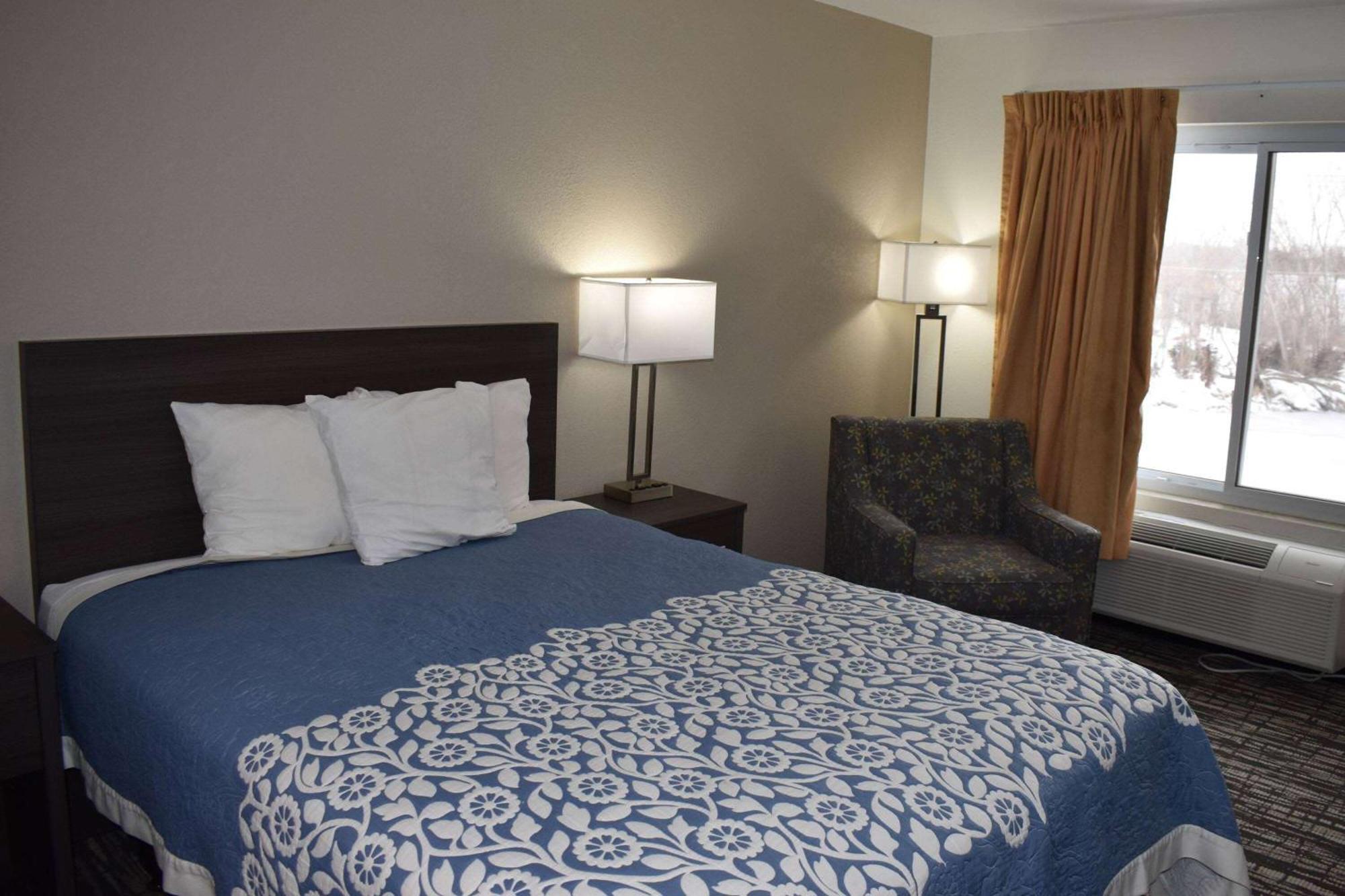 Super 8 By Wyndham Grand Island Hotel Ngoại thất bức ảnh