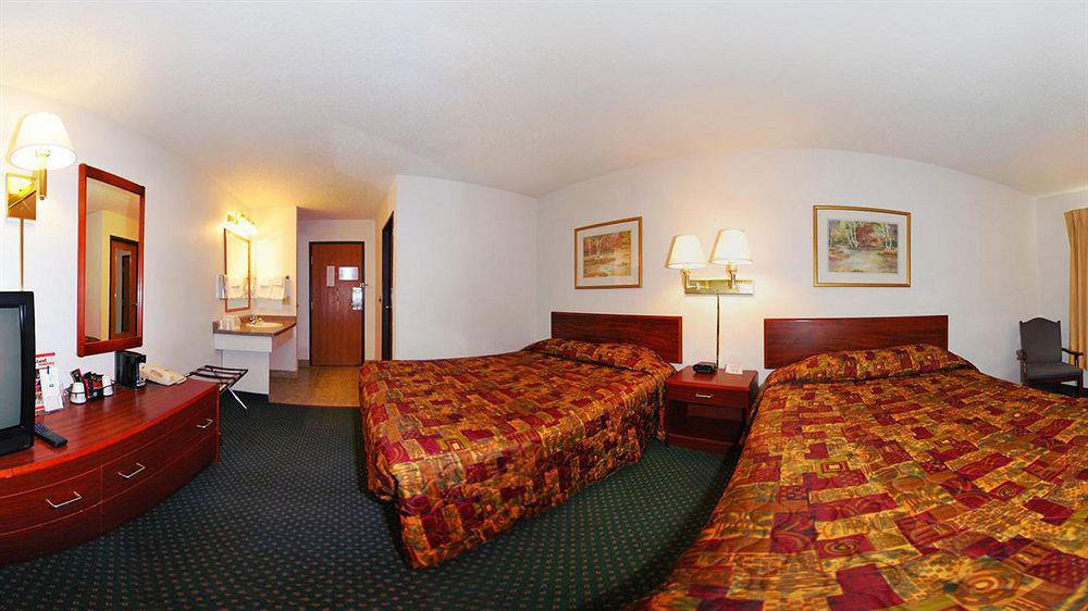 Super 8 By Wyndham Grand Island Hotel Ngoại thất bức ảnh